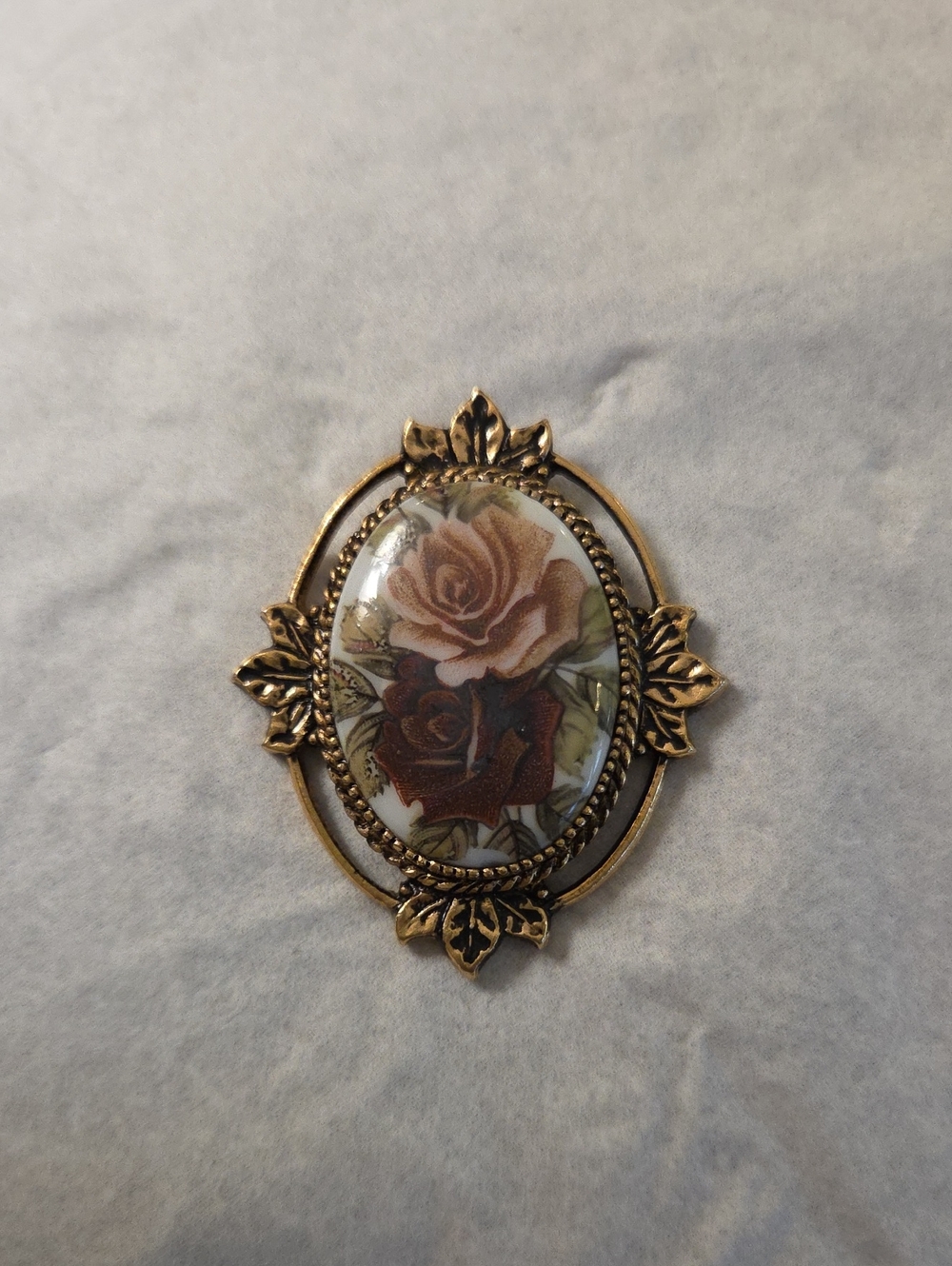 Coventry-Vintage Floral Cameo Brooch Necklace Pendant in Gold Tone w/ Rose Motif